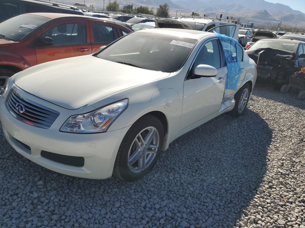 INFINITI G35 2008