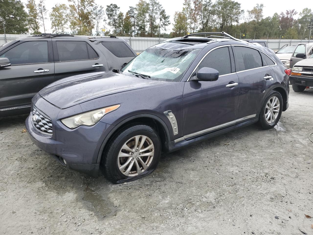 INFINITI FX35 2011