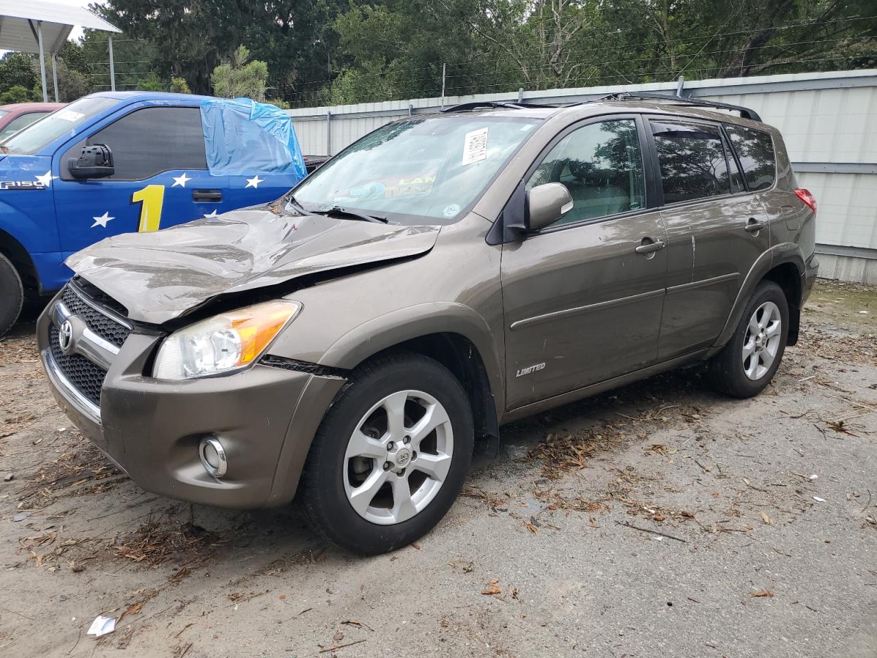 TOYOTA RAV4 LIMIT 2011