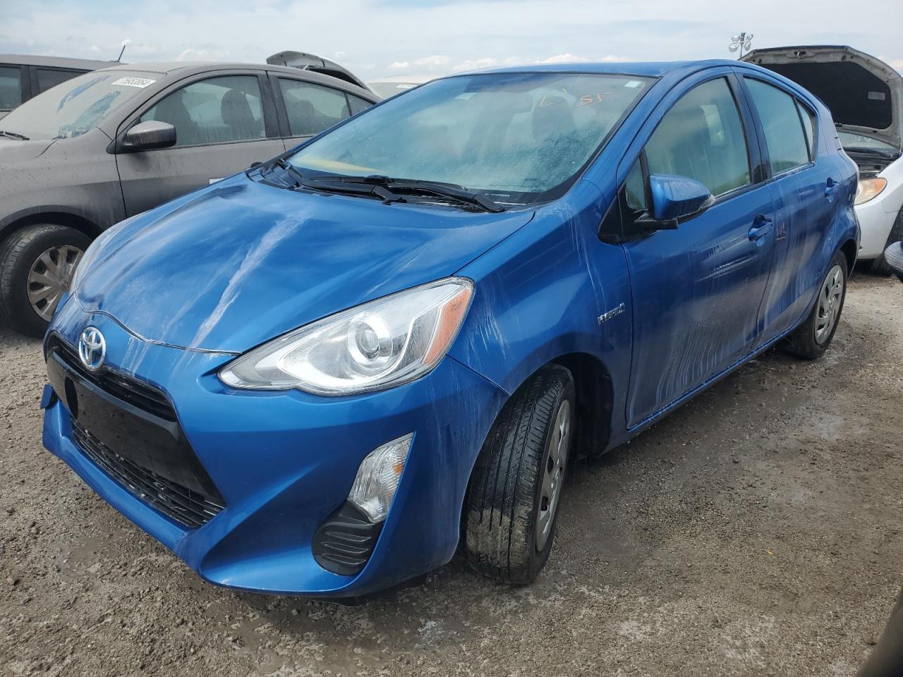 TOYOTA PRIUS C 2016