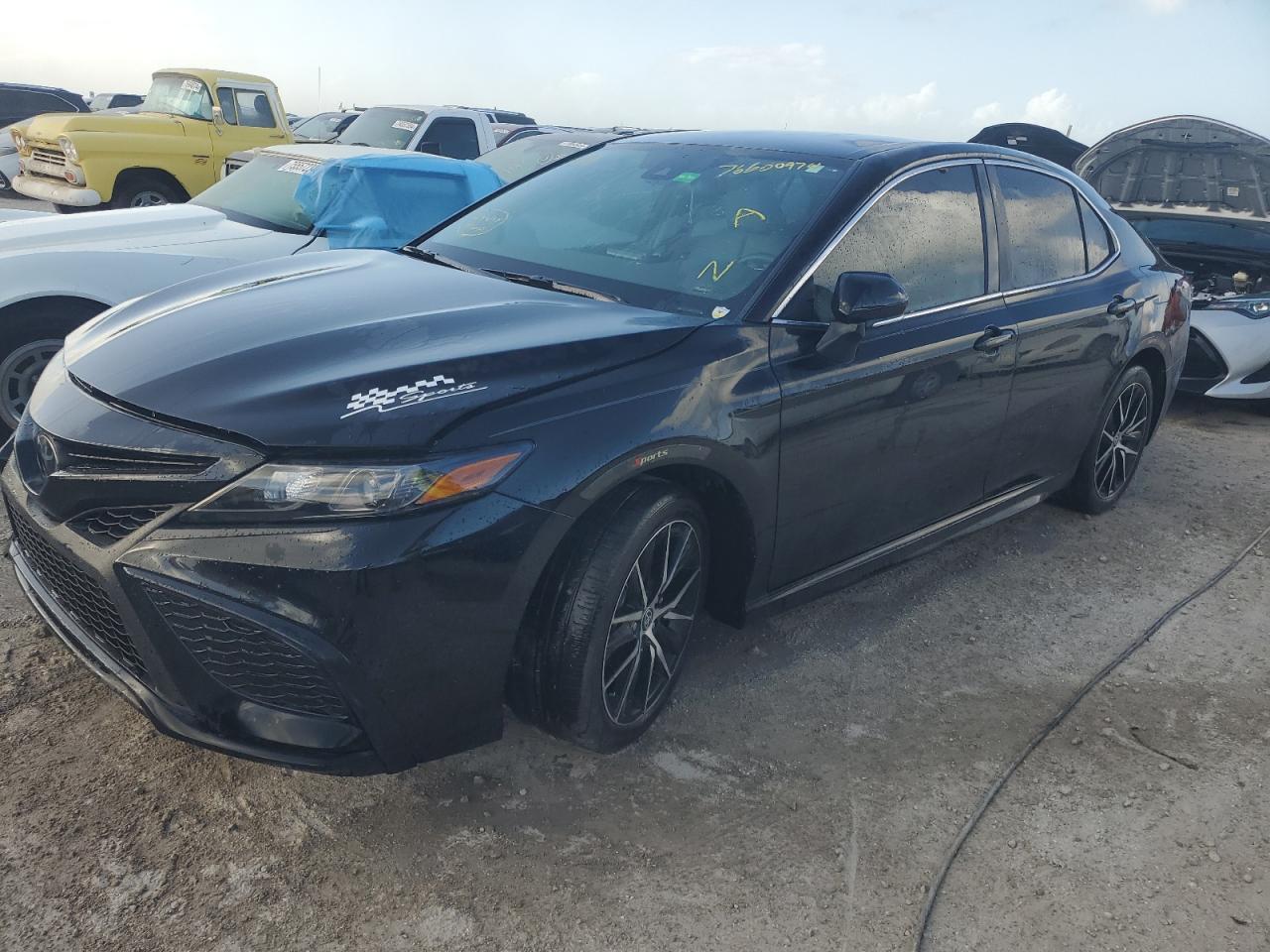 TOYOTA CAMRY SE N 2024