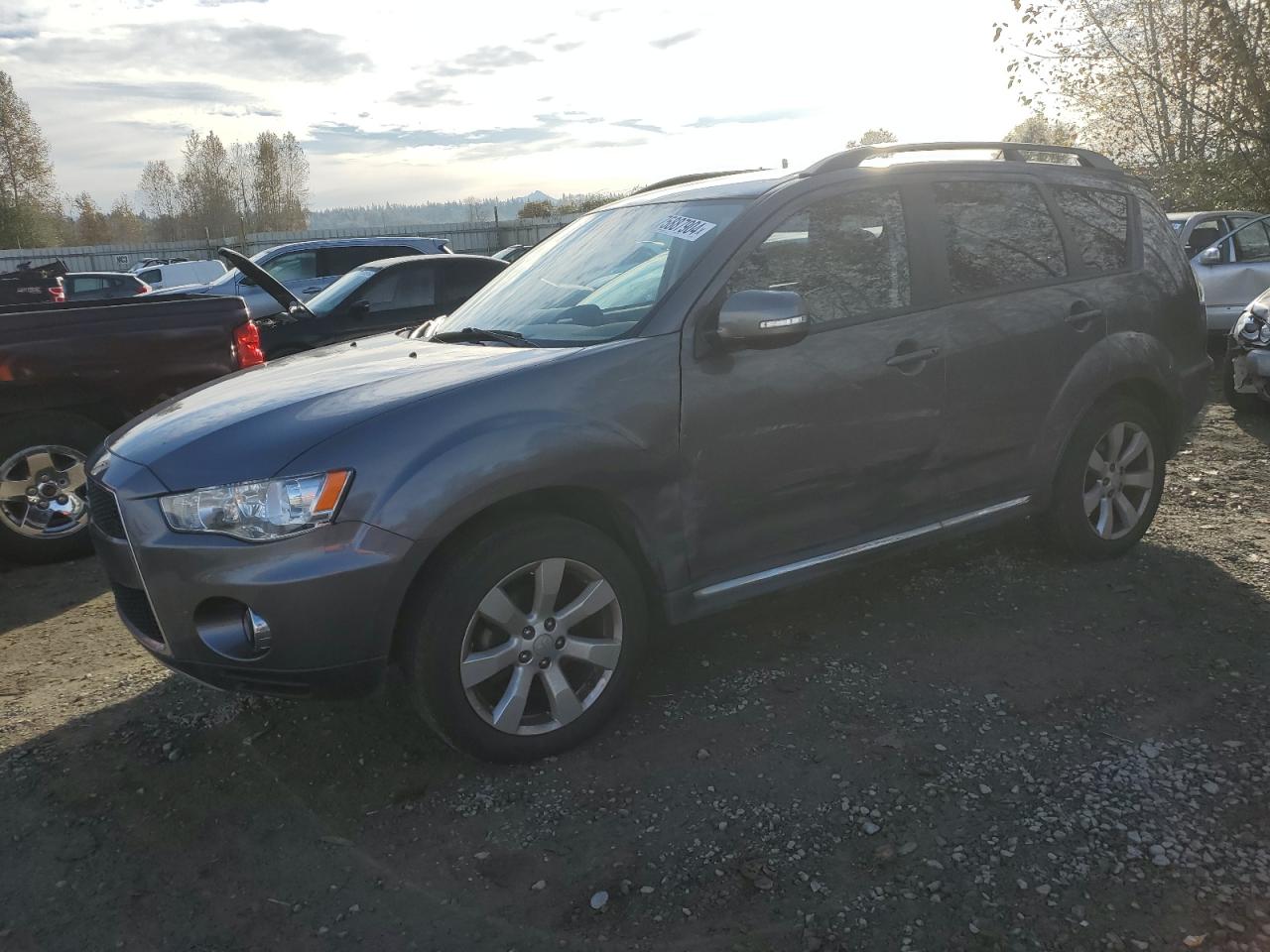 MITSUBISHI OUTLANDER 2010