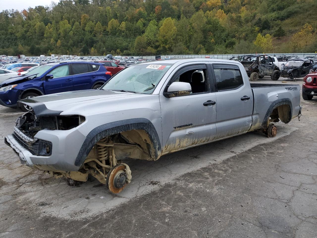 TOYOTA TACOMA DOU 2017