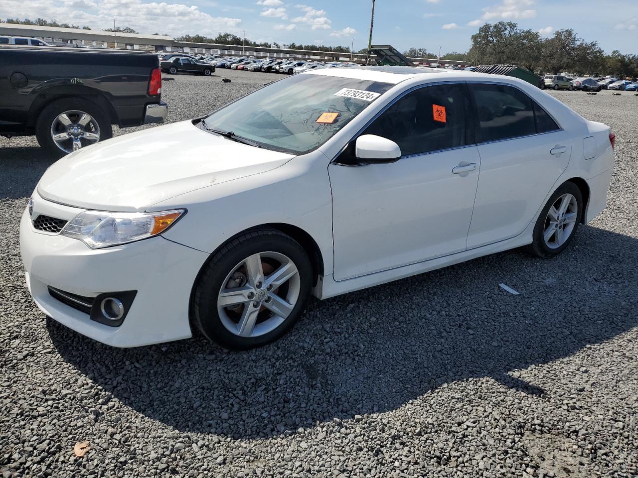 TOYOTA CAMRY L 2013