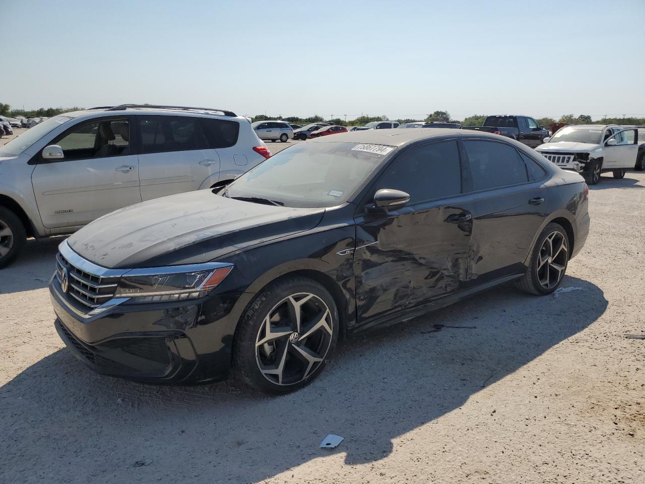 VOLKSWAGEN PASSAT R-L 2021