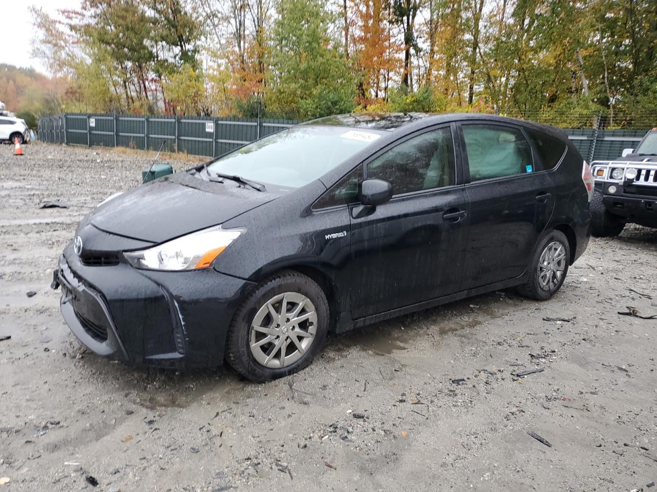 TOYOTA PRIUS V 2016