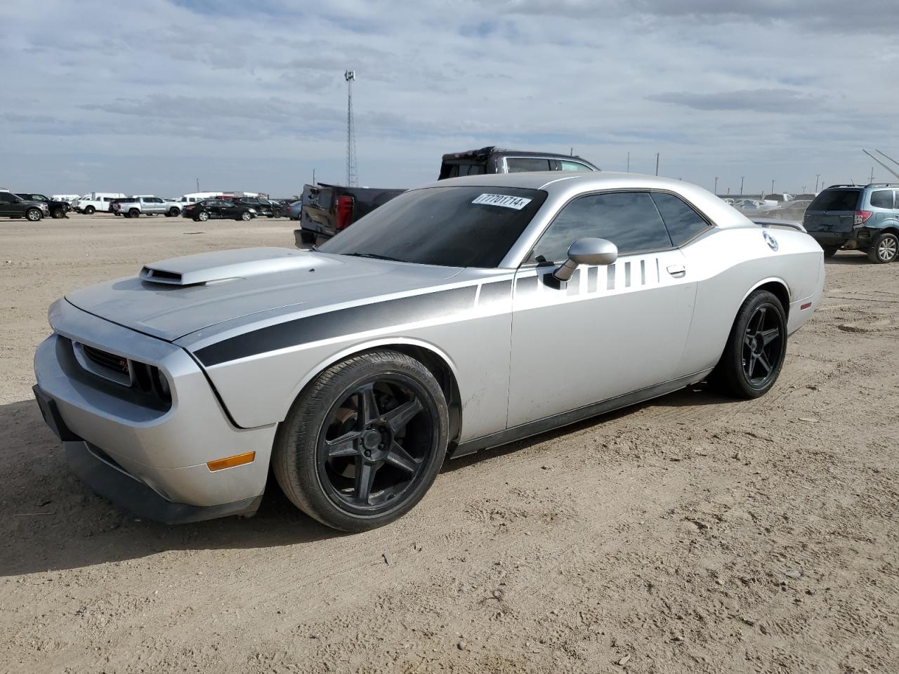 DODGE CHALLENGER 2012