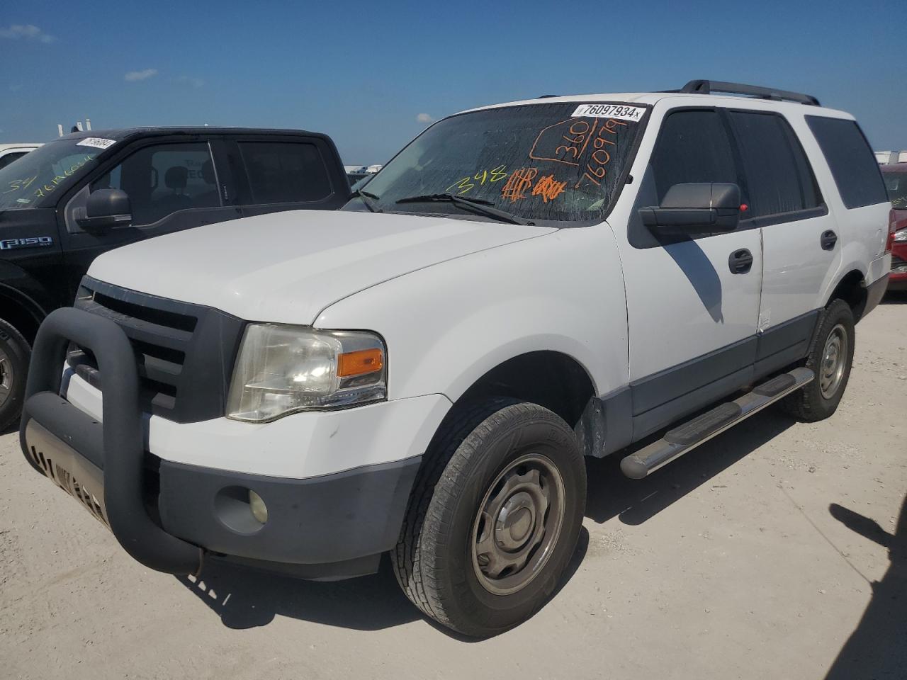 FORD EXPEDITION 2011