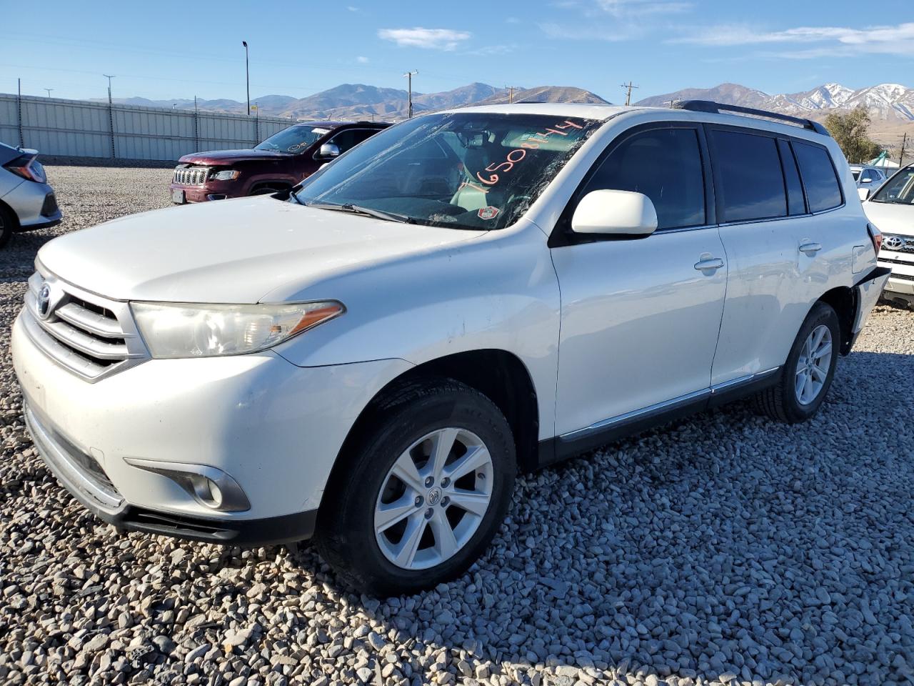 TOYOTA HIGHLANDER 2013