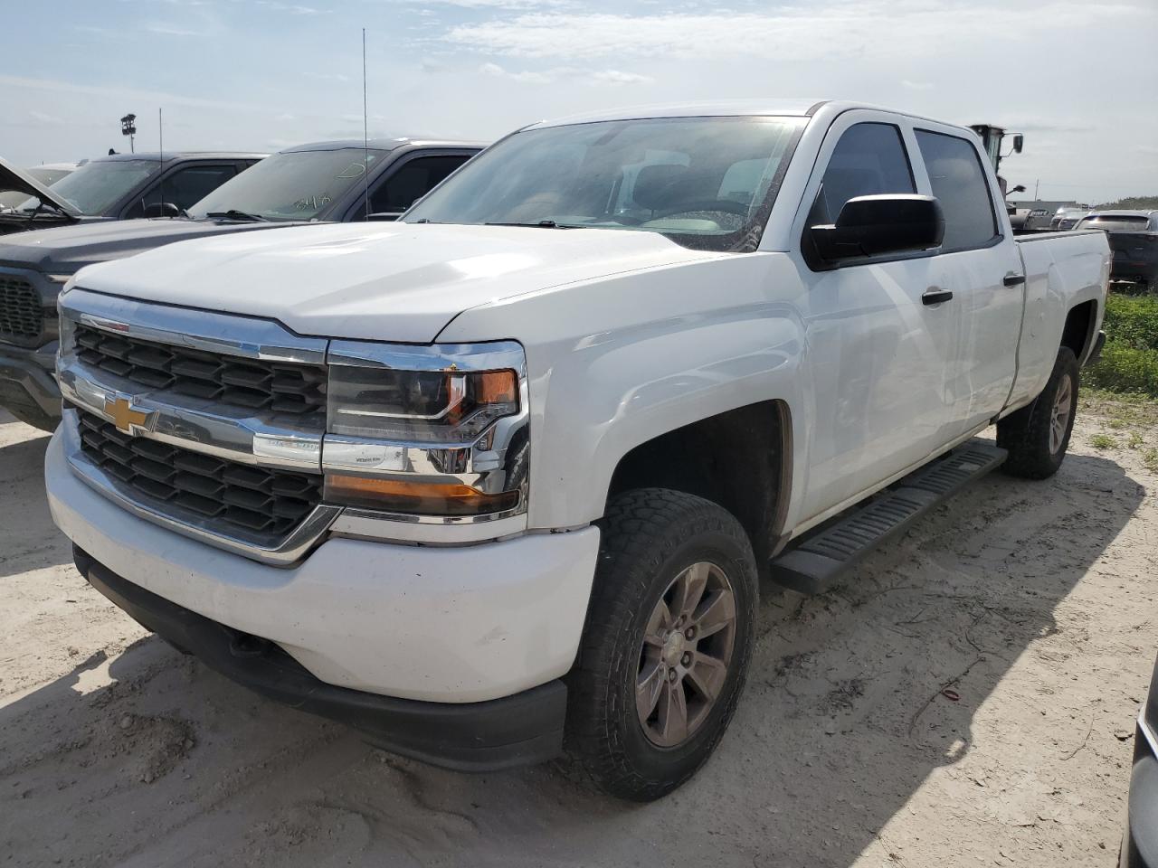 CHEVROLET SILVERADO 2017