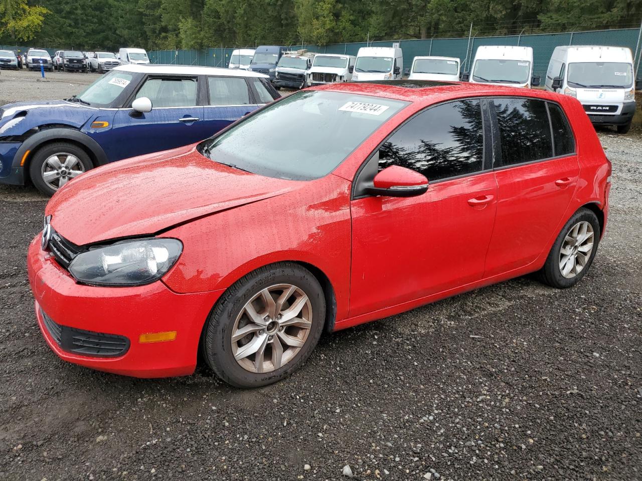 VOLKSWAGEN GOLF 2010