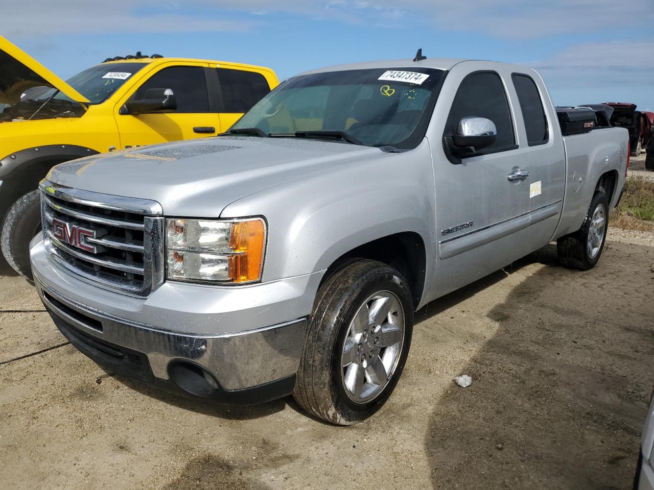 GMC SIERRA C15 2012