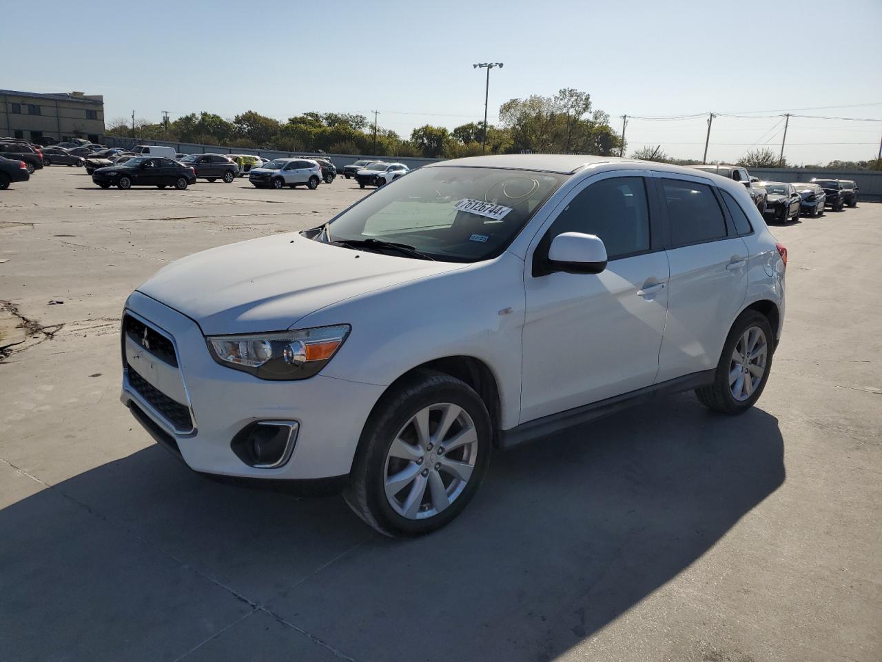 MITSUBISHI OUTLANDER 2014