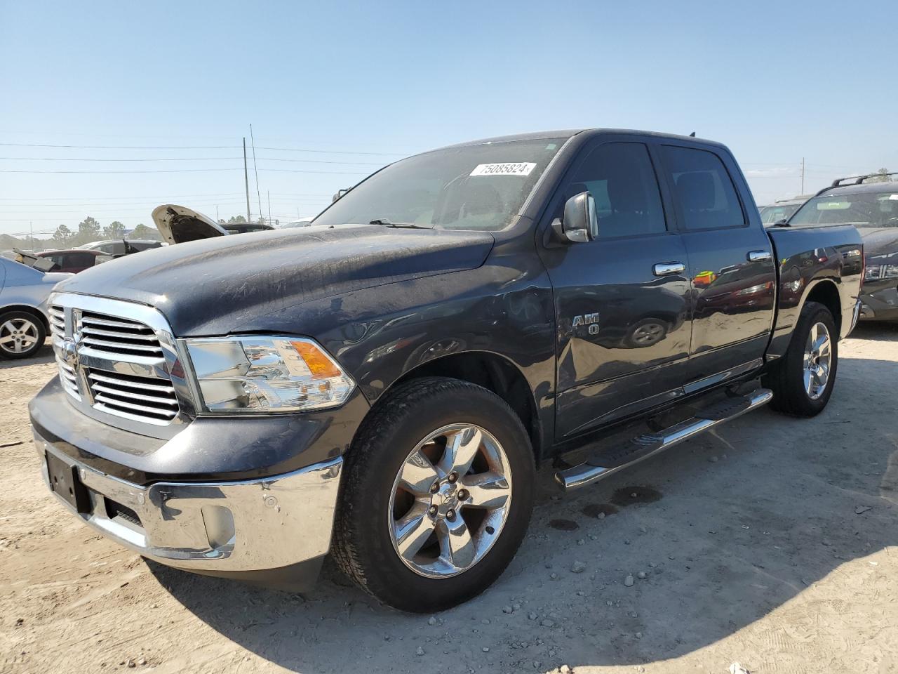 RAM 1500 SLT 2017