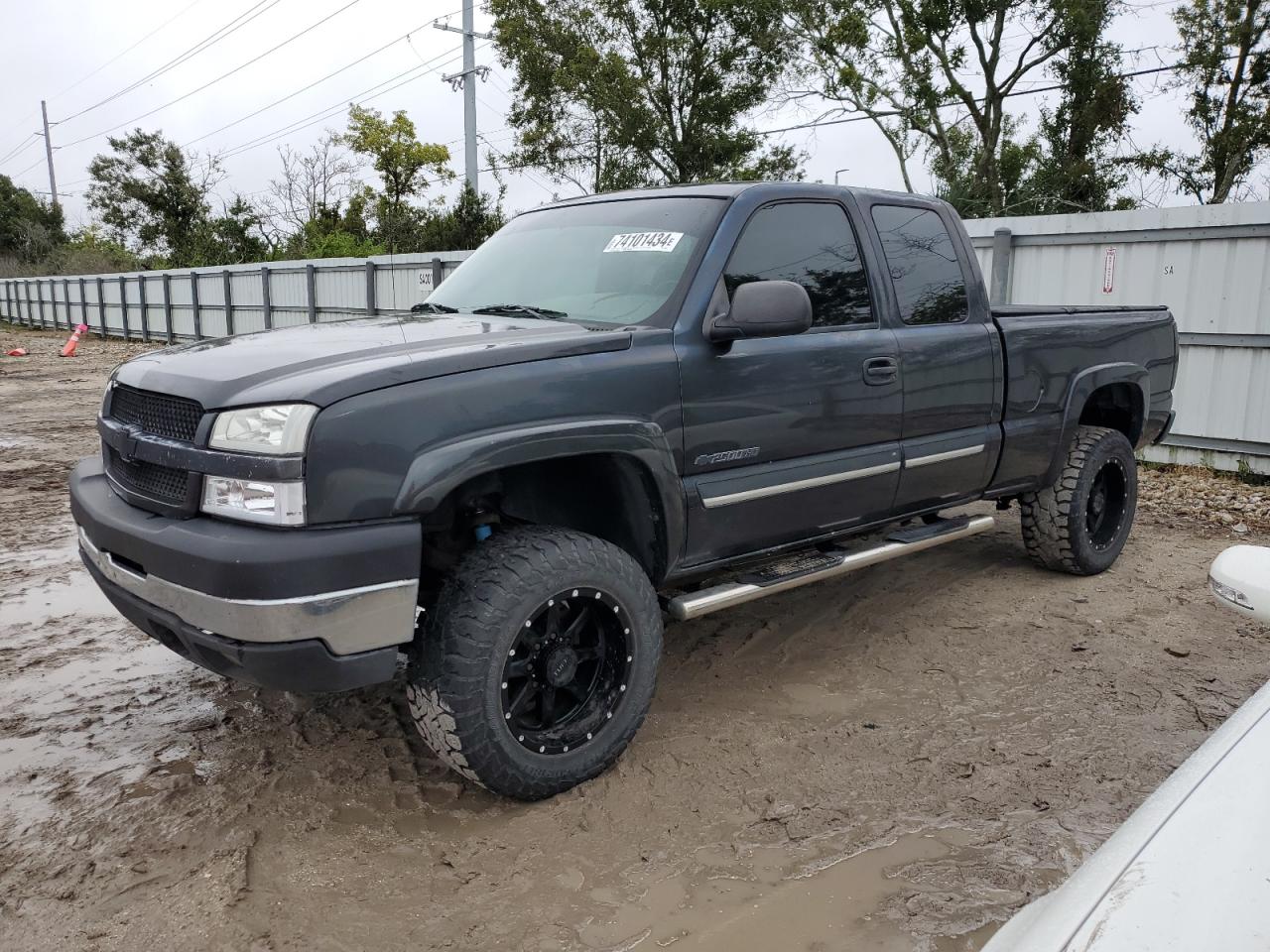 CHEVROLET SILVERADO 2004