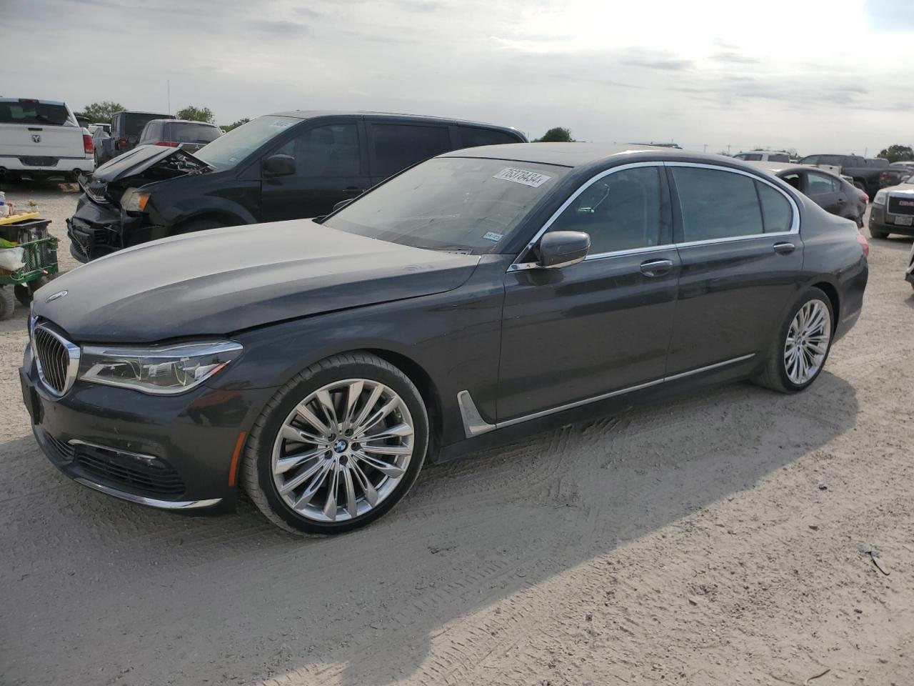 BMW 750 I 2016