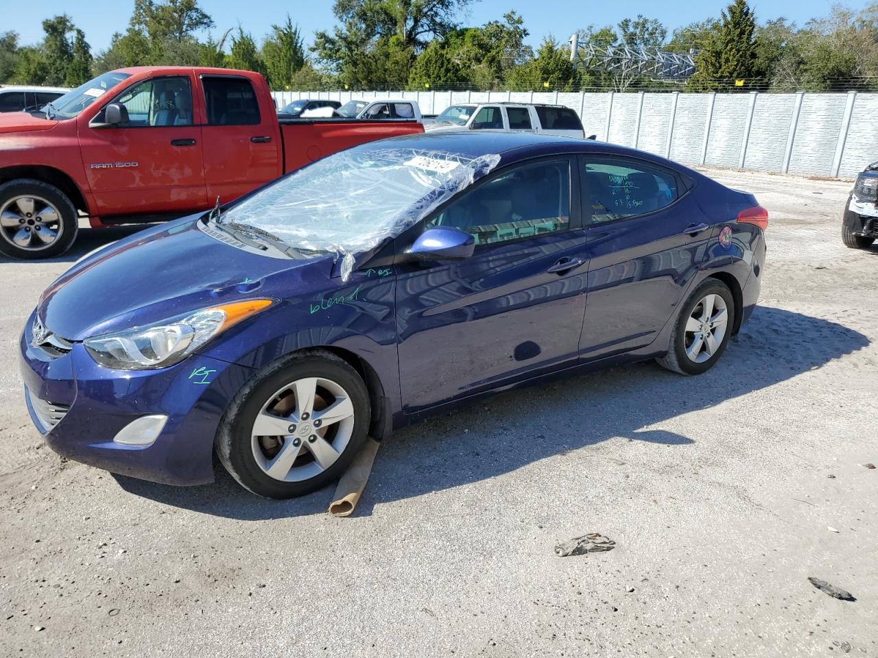 HYUNDAI ELANTRA GL 2013