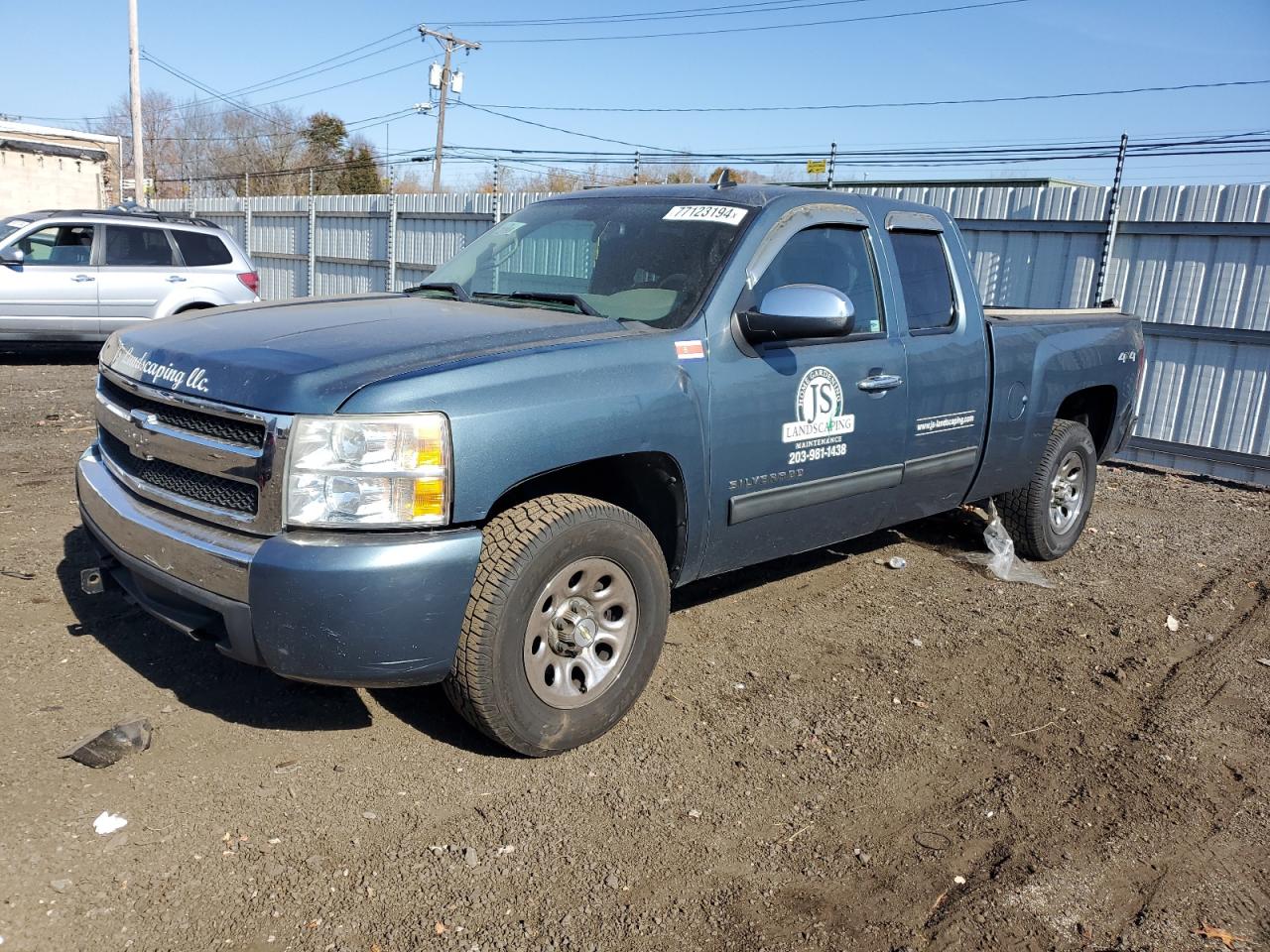 CHEVROLET SILVERADO 2011