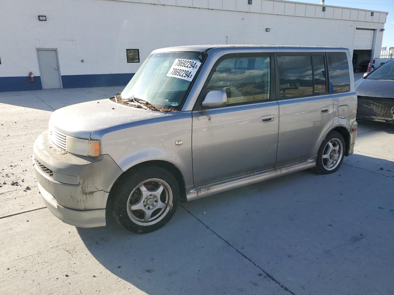 TOYOTA SCION XB 2006