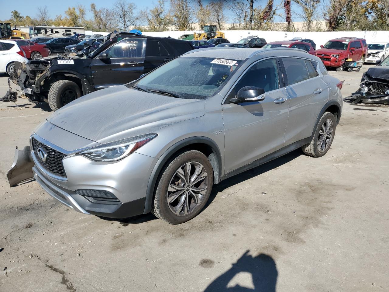 INFINITI QX30 BASE 2017