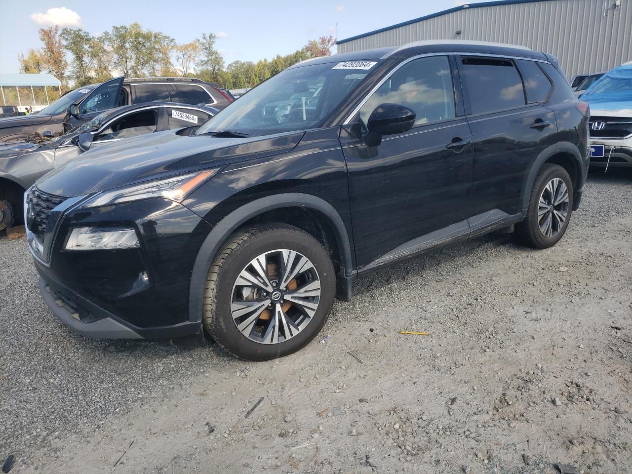 NISSAN ROGUE SV 2021