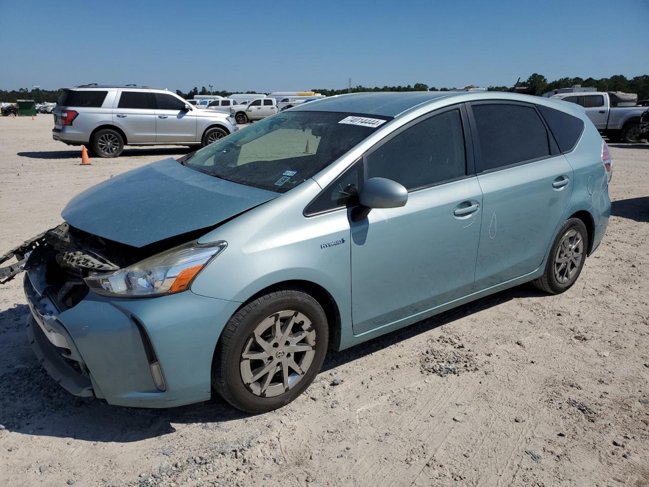 TOYOTA PRIUS V 2015