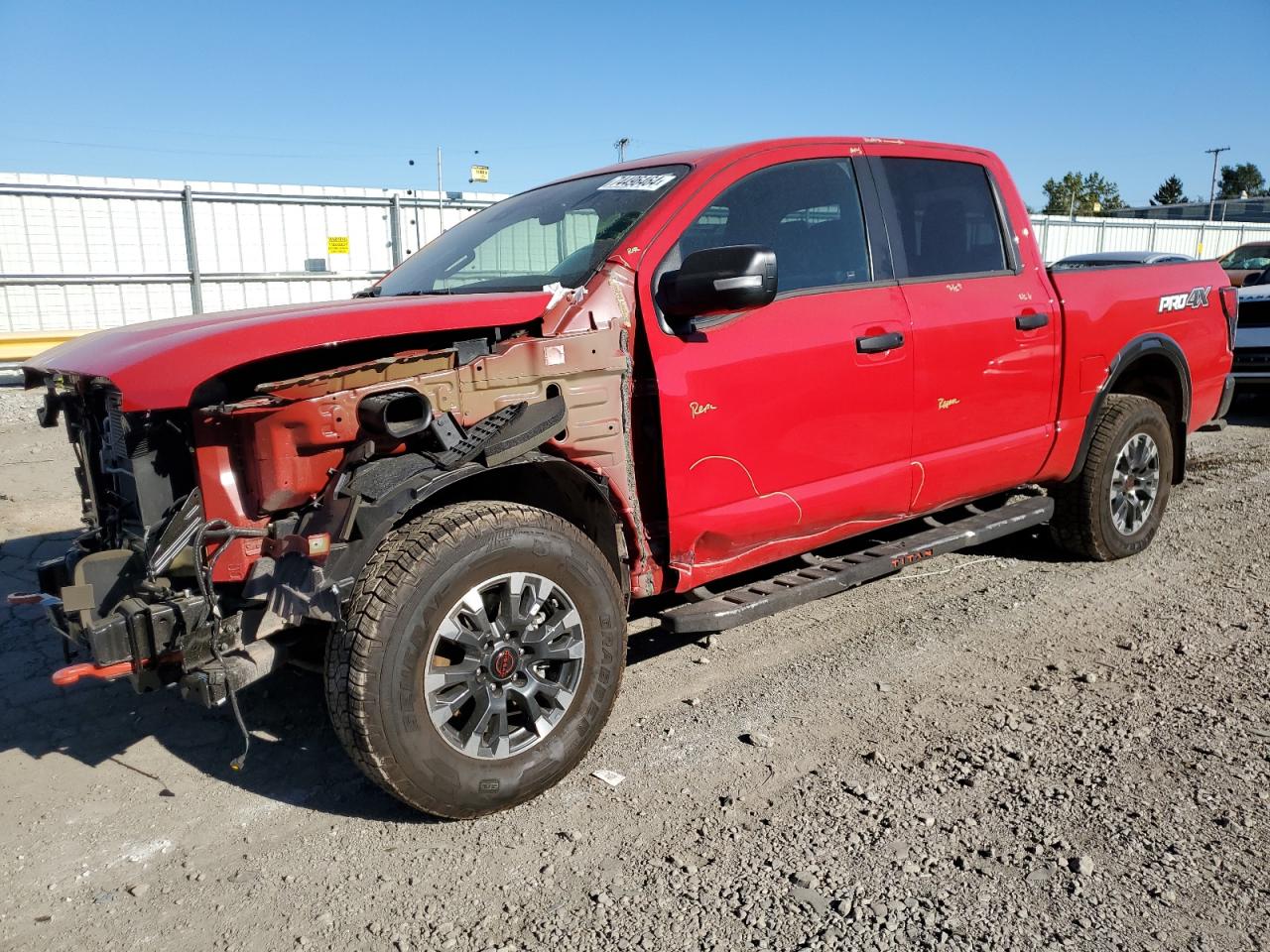 NISSAN TITAN PRO- 2024