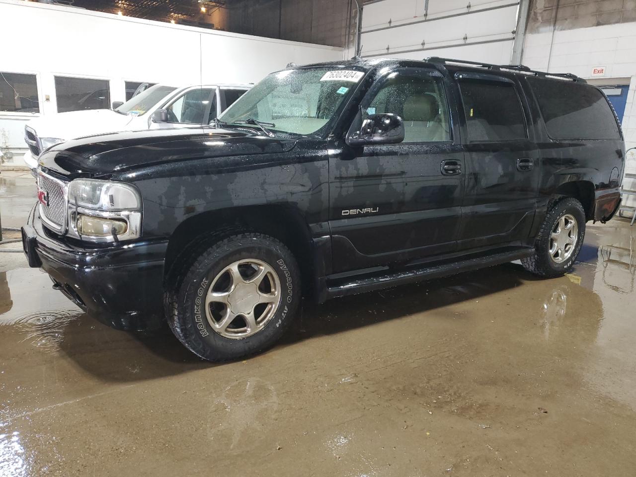 GMC YUKON XL D 2005