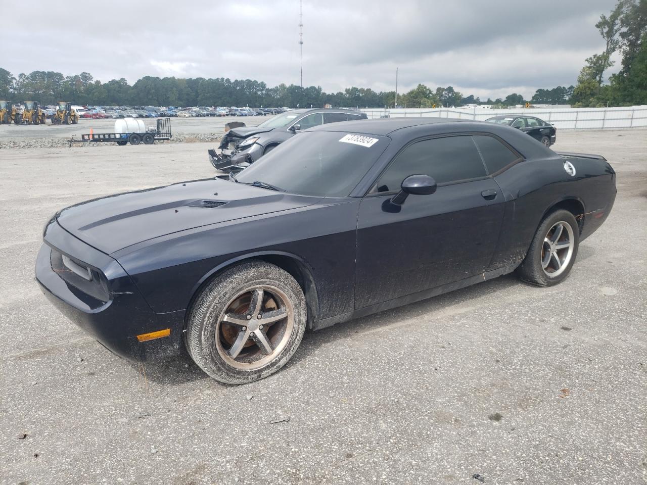 DODGE CHALLENGER 2011