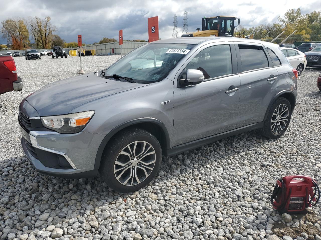 MITSUBISHI OUTLANDER 2016