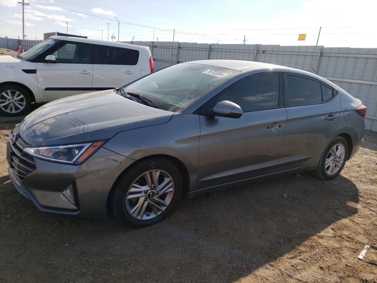 HYUNDAI ELANTRA SE 2019