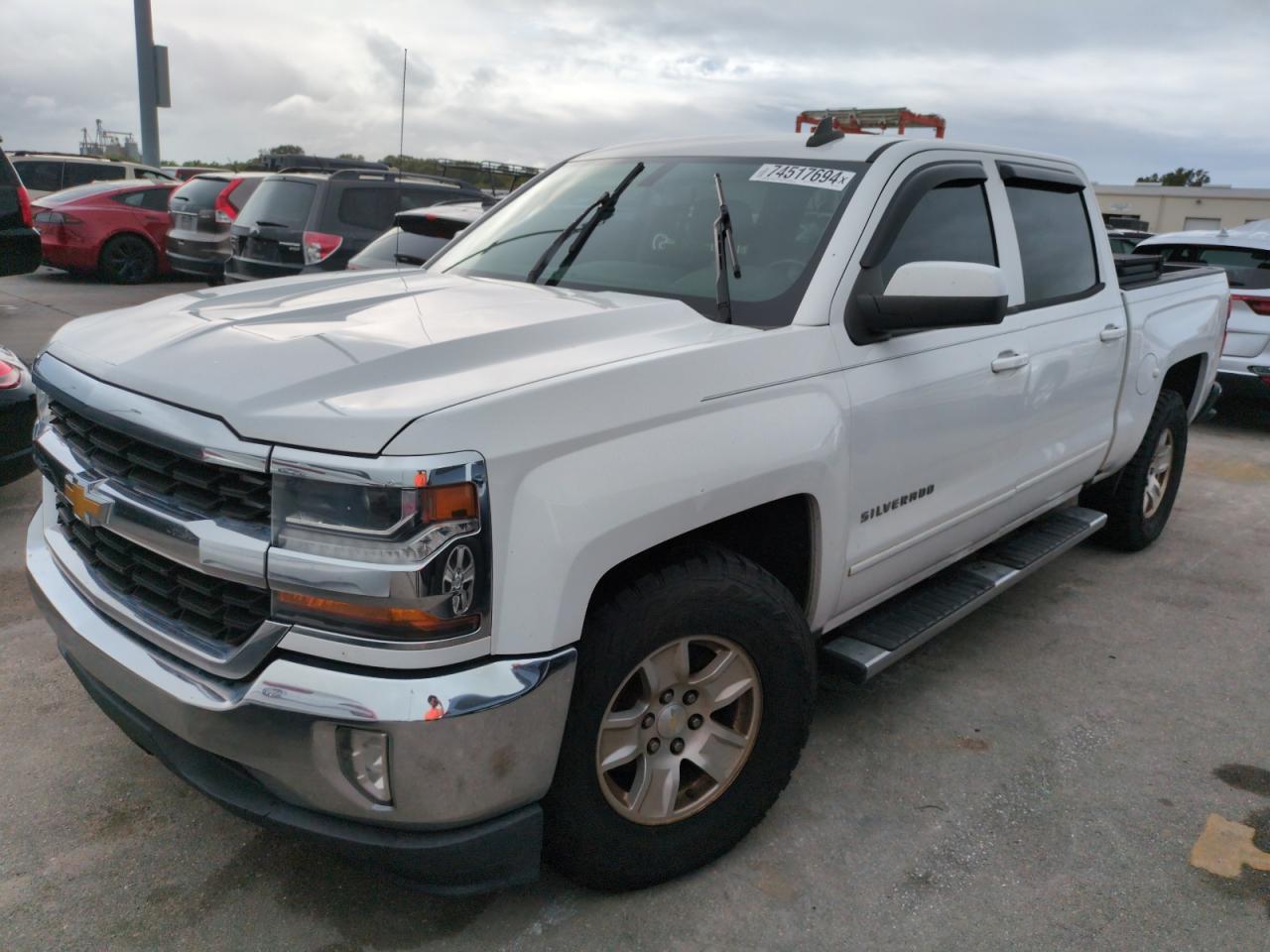 CHEVROLET SILVERADO 2016