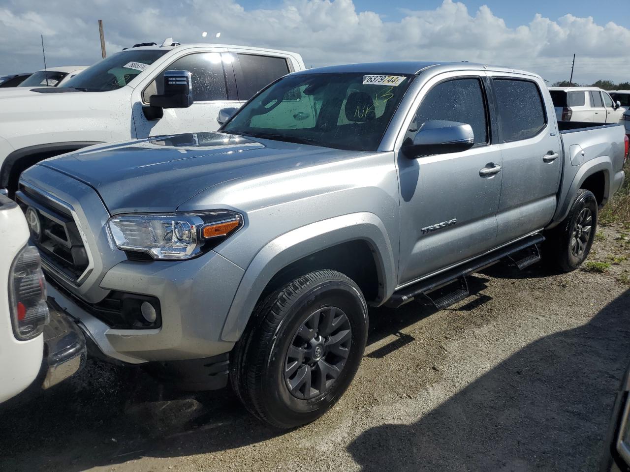 TOYOTA TACOMA DOU 2022