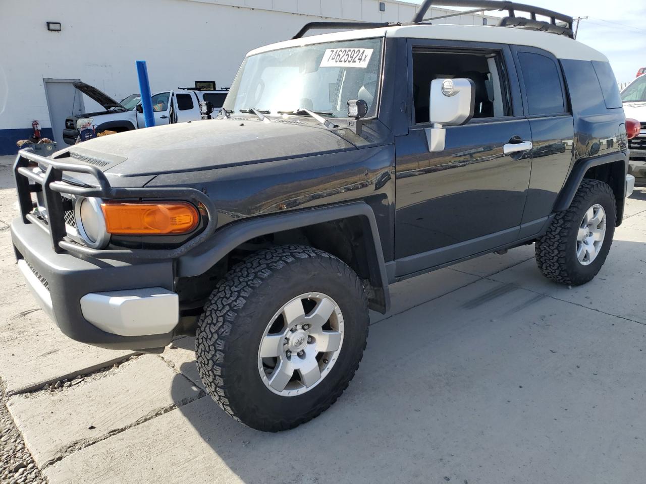 TOYOTA FJ CRUISER 2008