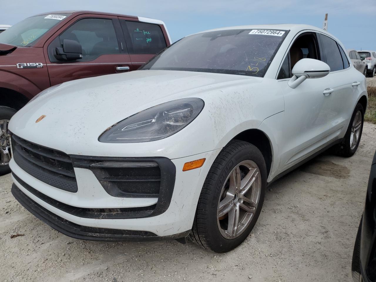 PORSCHE MACAN 2022