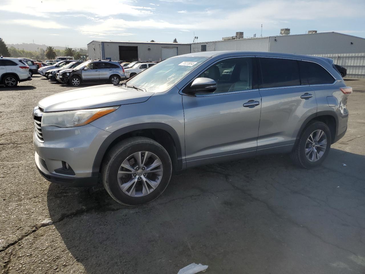 TOYOTA HIGHLANDER 2015