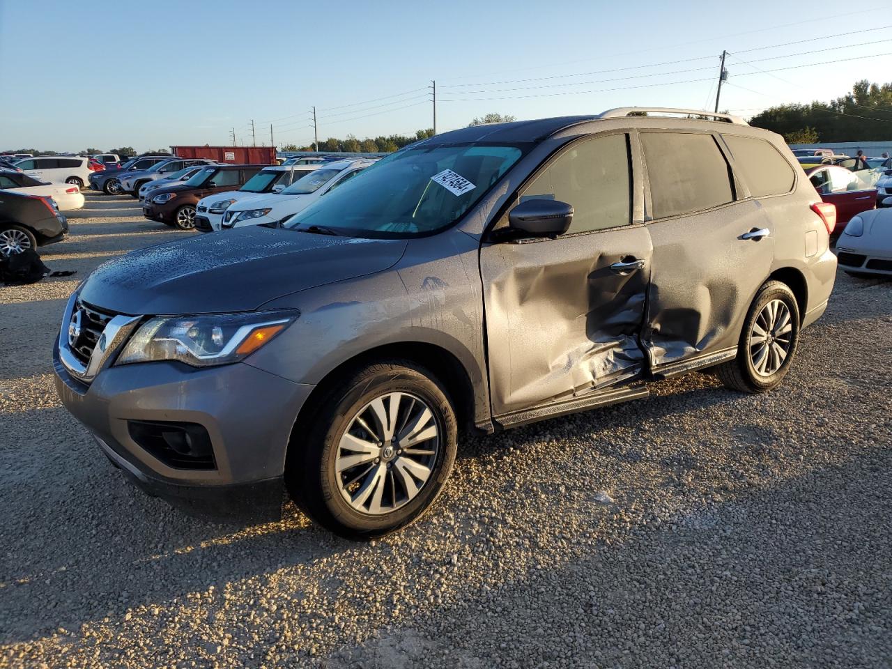 NISSAN PATHFINDER 2020