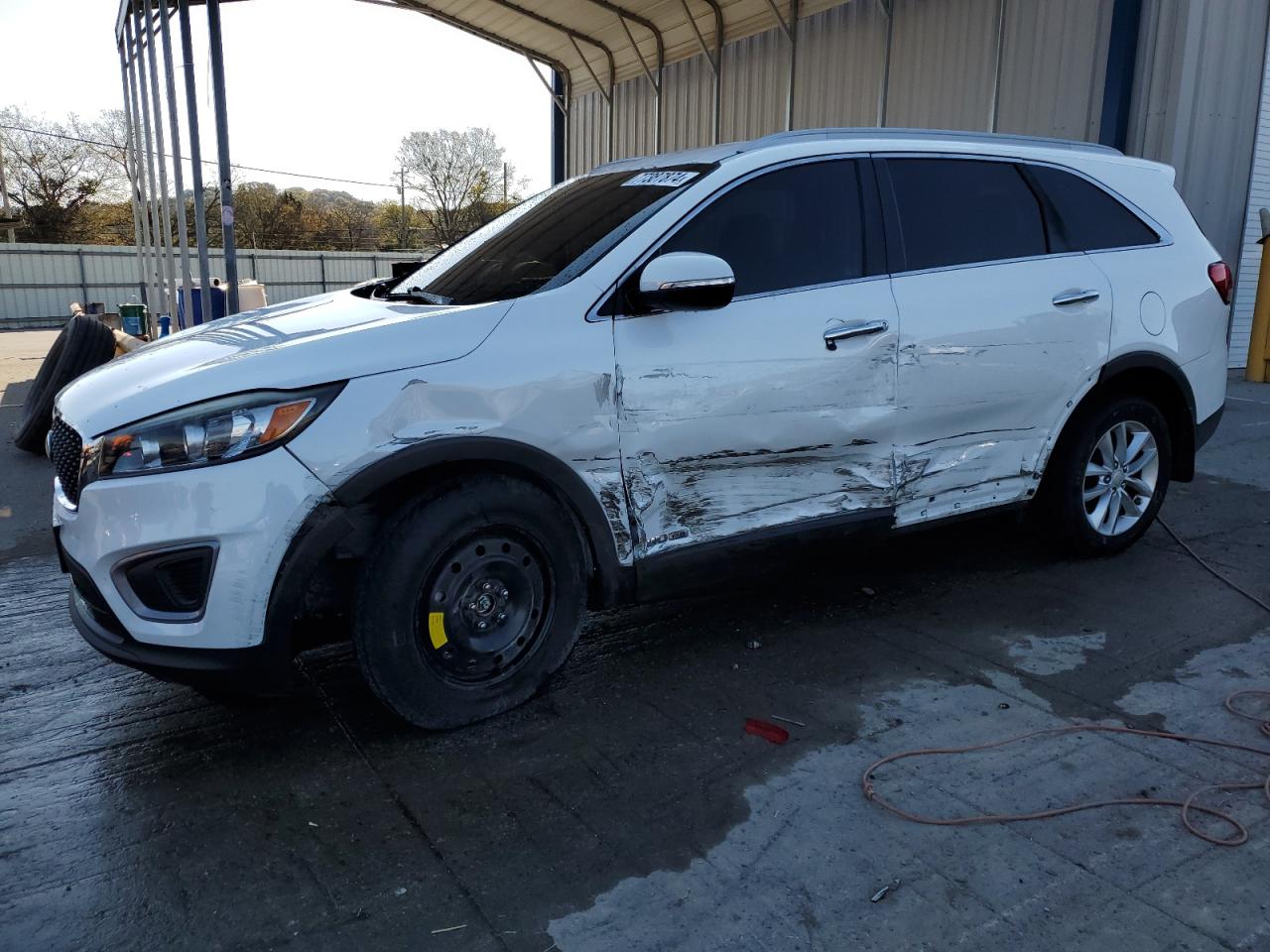 KIA SORENTO LX 2016