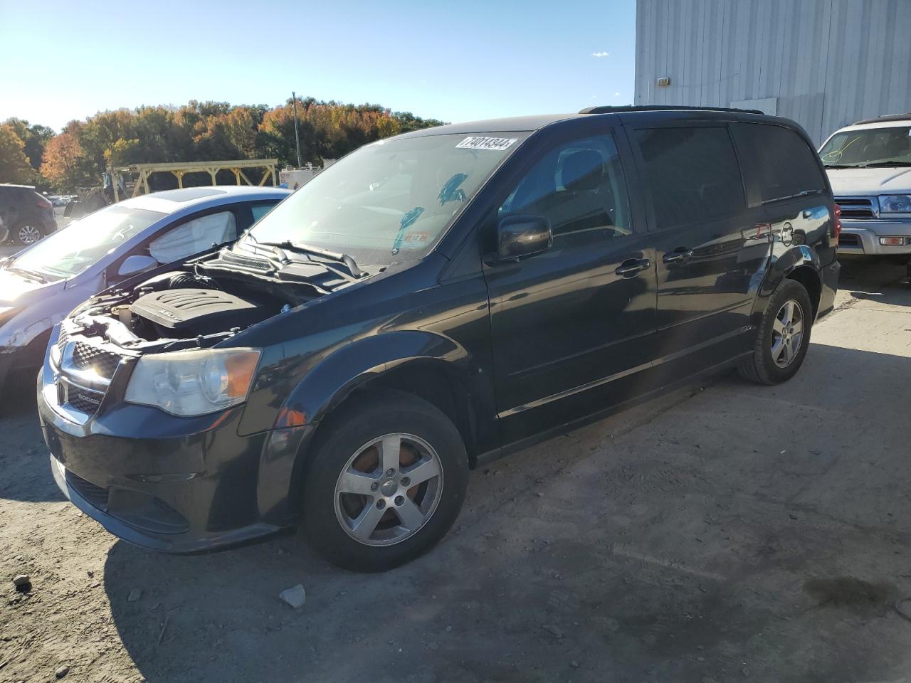 DODGE CARAVAN 2012