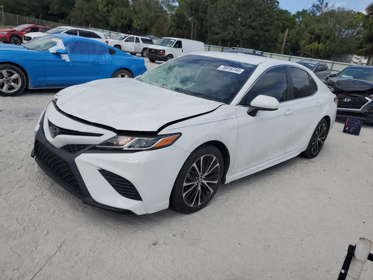 TOYOTA CAMRY L 2019