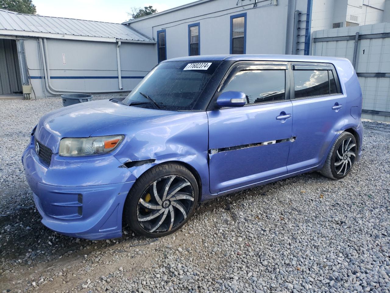 TOYOTA SCION XB 2010