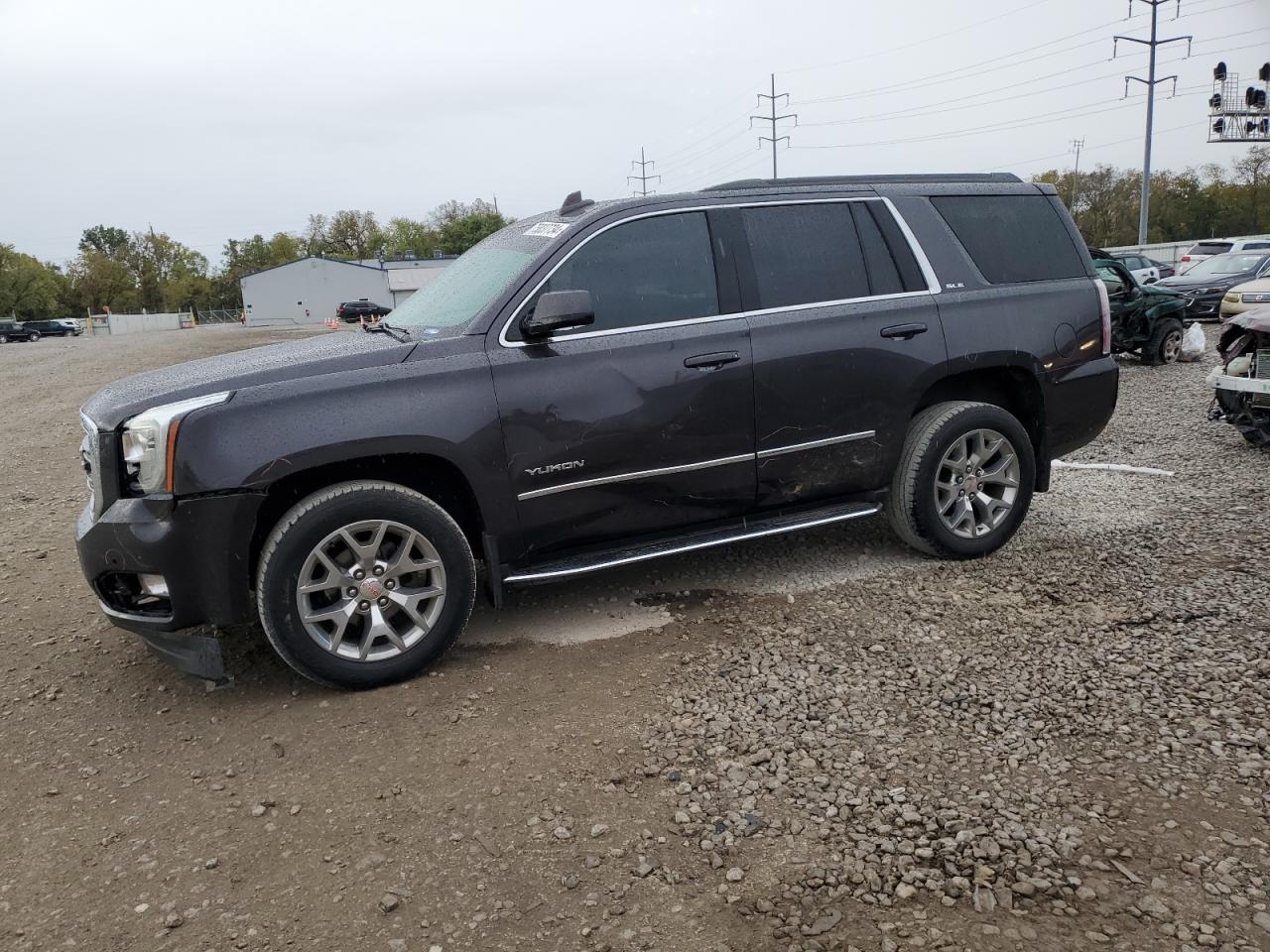 GMC YUKON SLE 2018