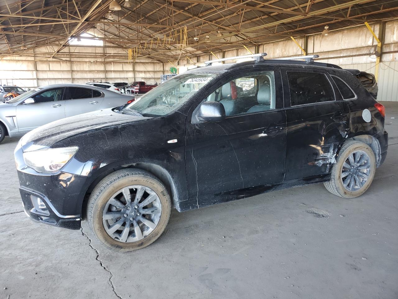 MITSUBISHI OUTLANDER 2011