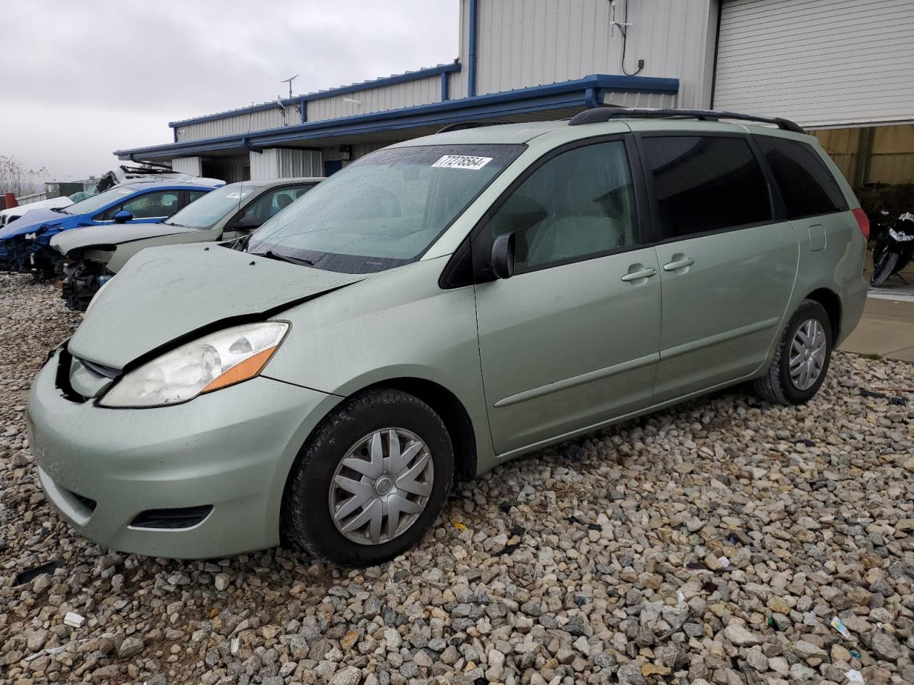 TOYOTA SIENNA CE 2008