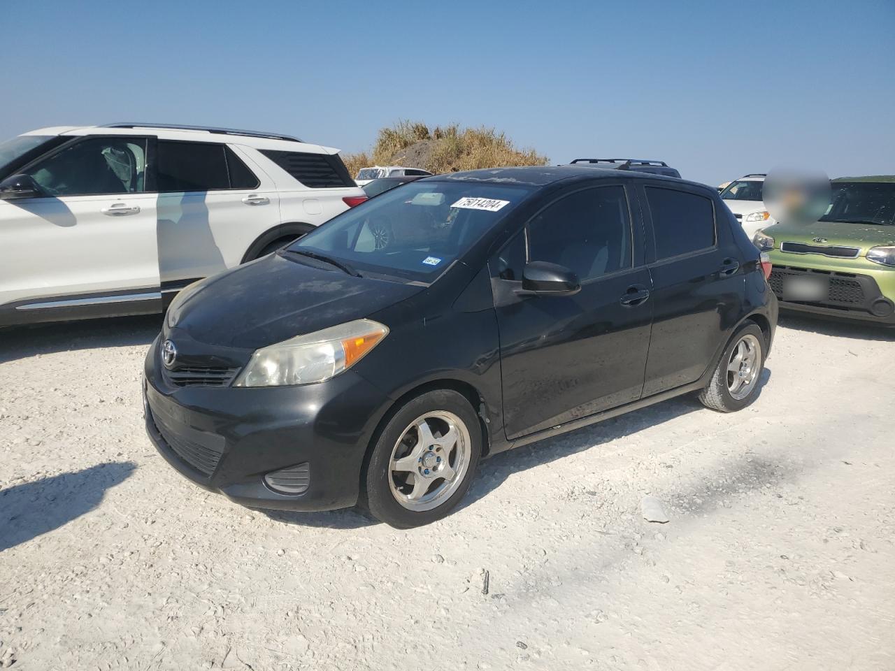 TOYOTA YARIS 2012