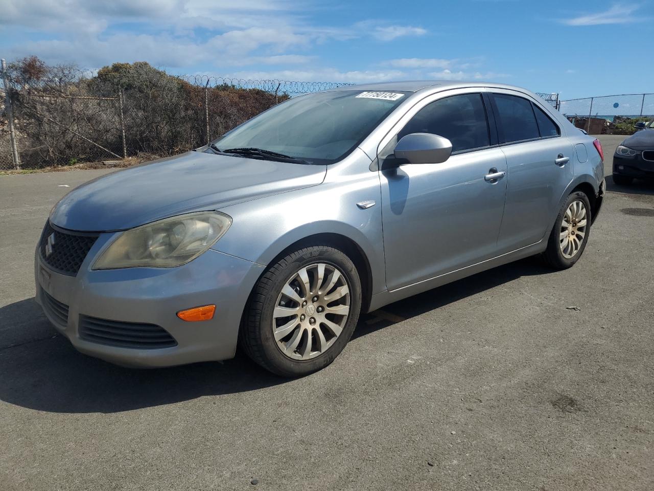 SUZUKI KIZASHI SE 2010