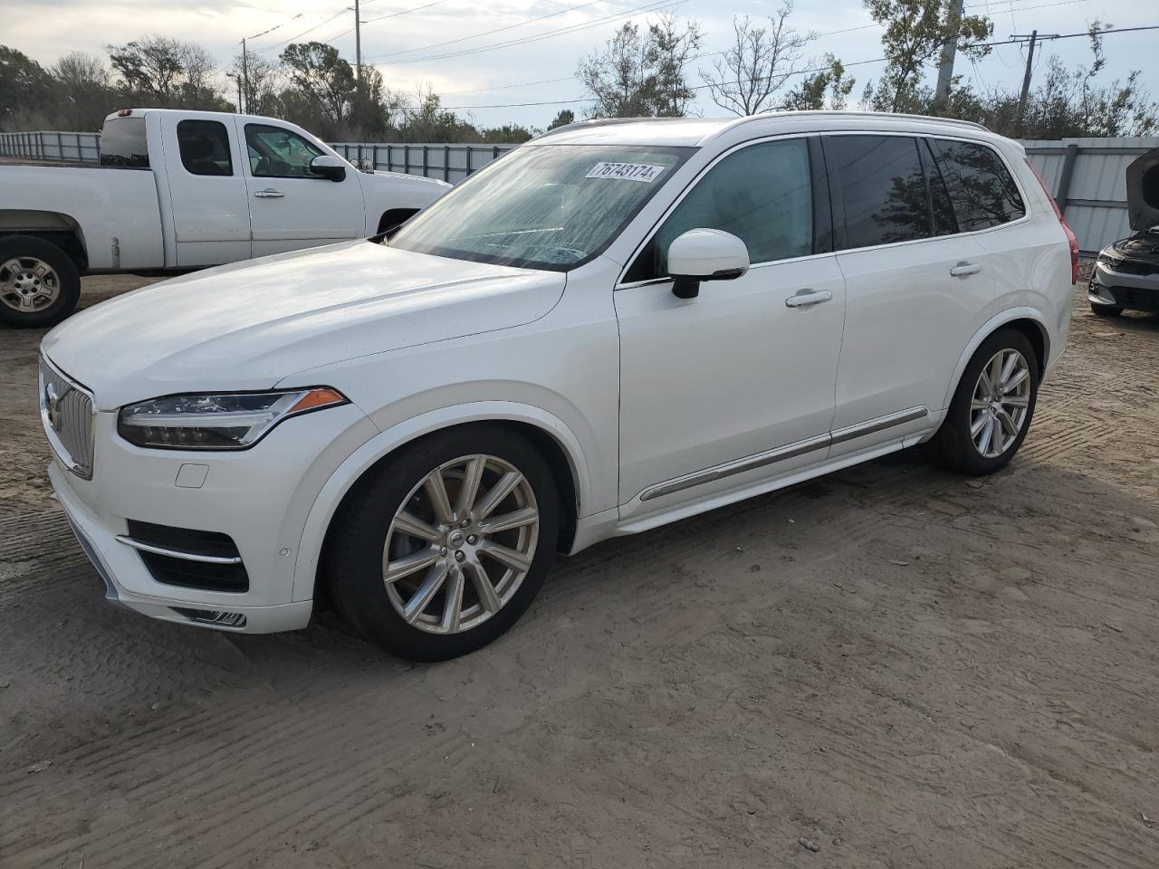 VOLVO XC90 T6 2017