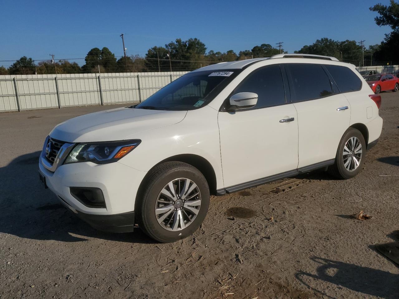 NISSAN PATHFINDER 2020