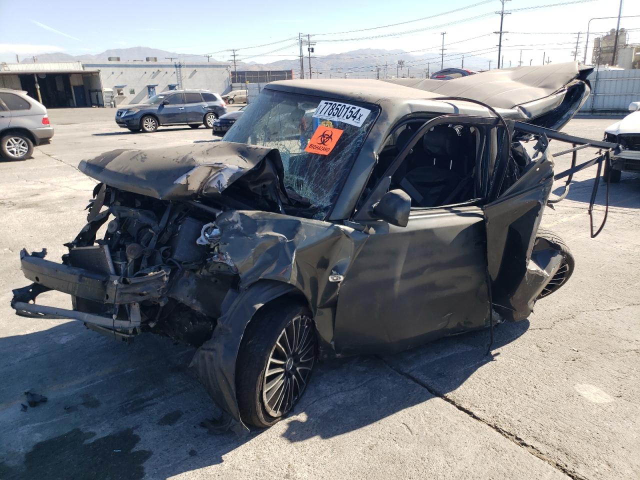 TOYOTA SCION XB 2005