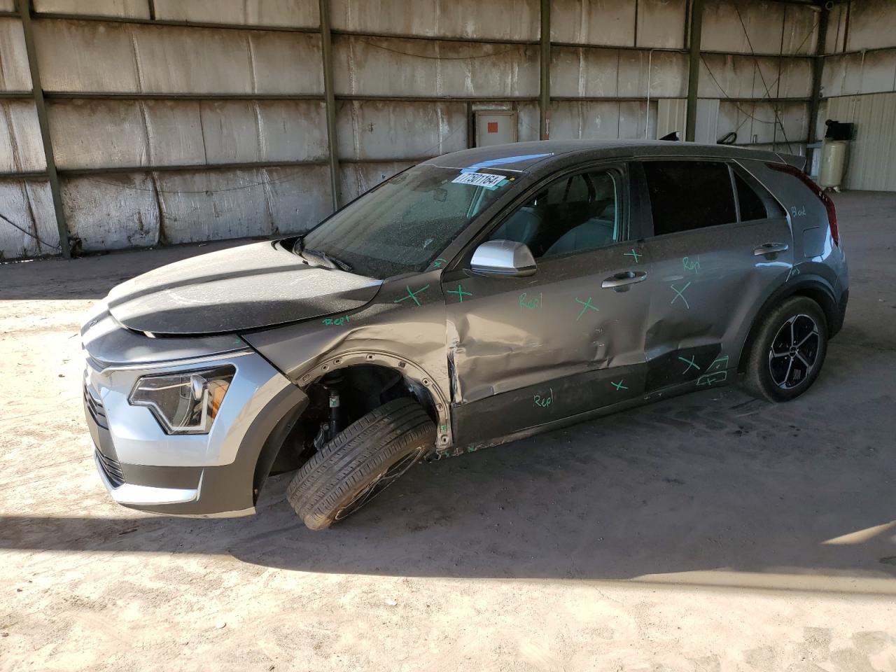 KIA NIRO LX 2023